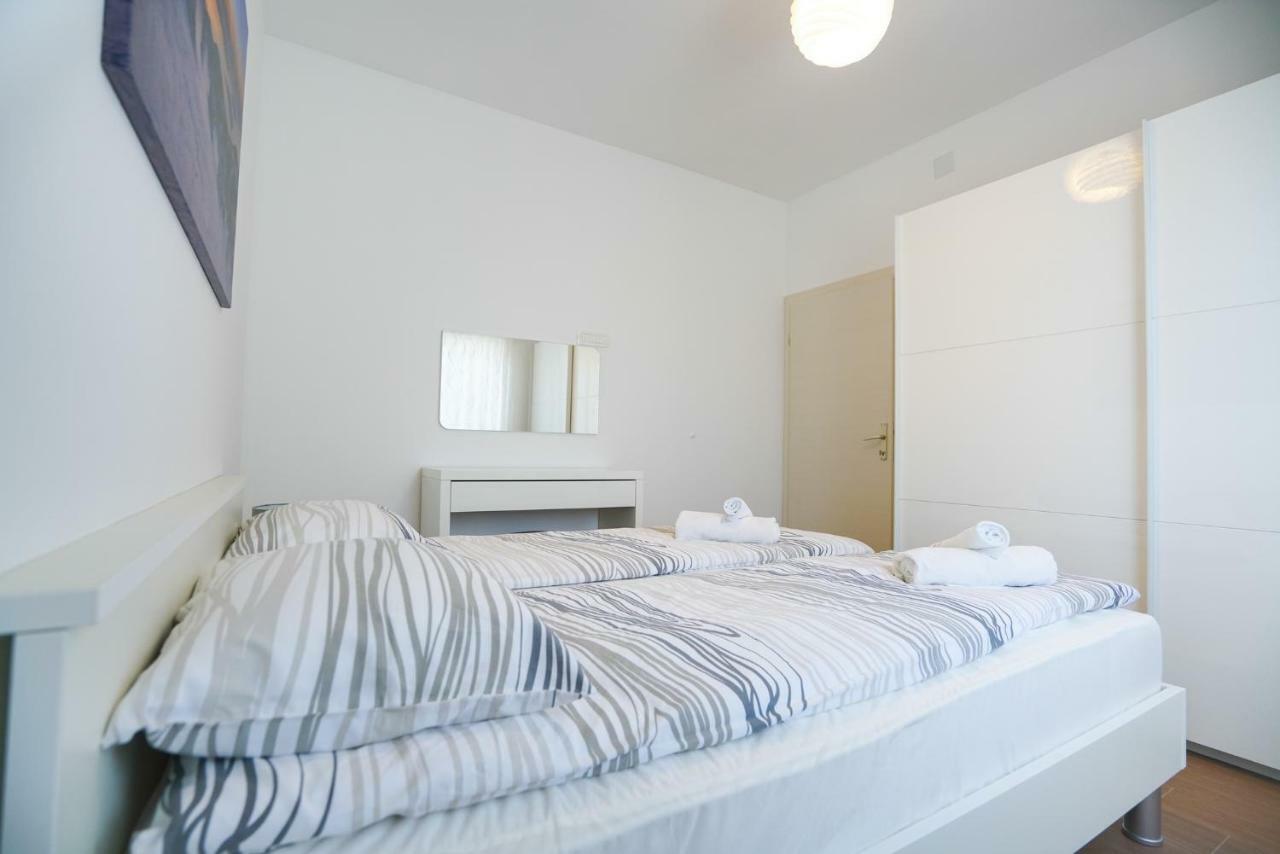 Tj 2 Apartament Zadar