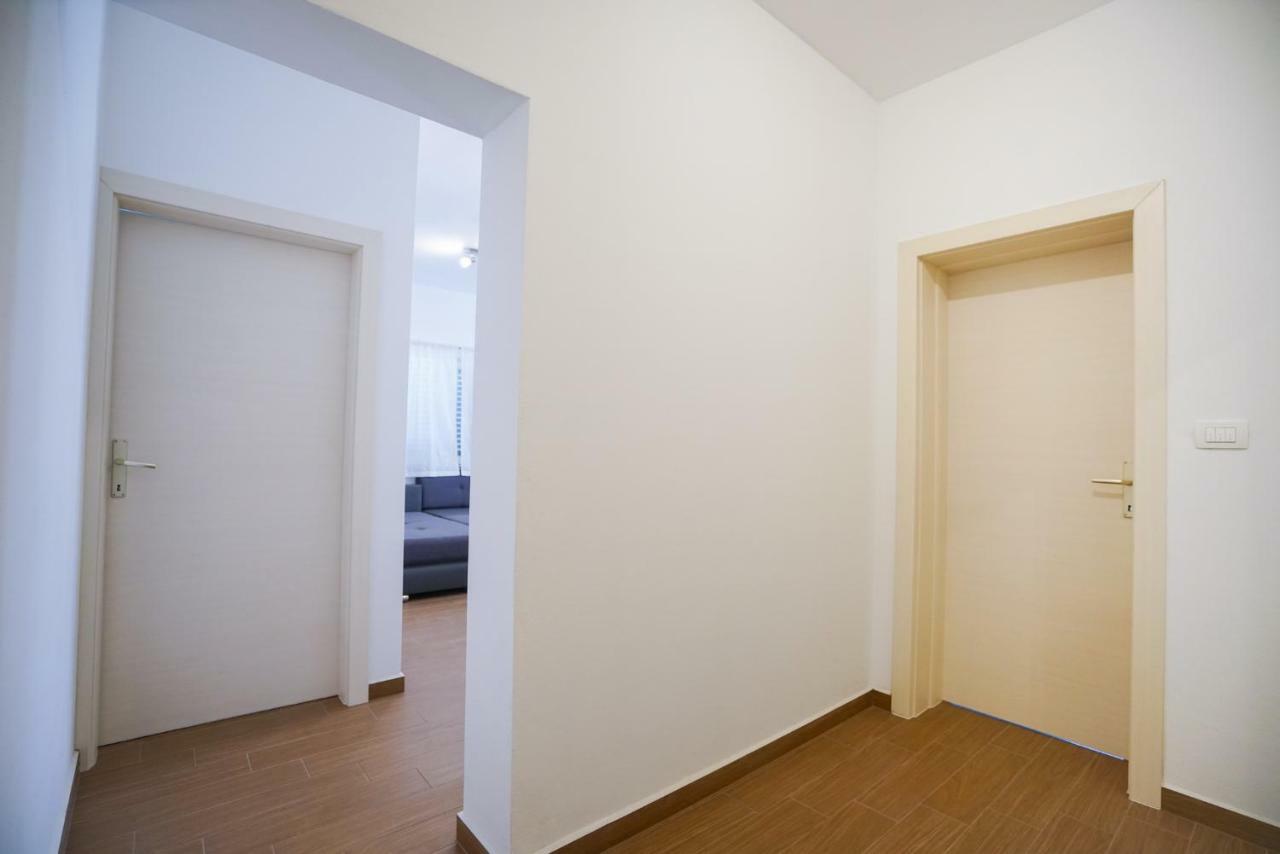 Tj 2 Apartament